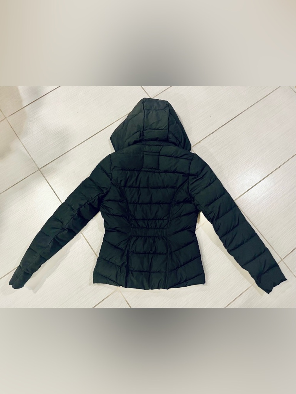 Abercrombie & Fitch Black Puffer Water-Resistant Jacket with Removable Hood - Picture 4 of 6